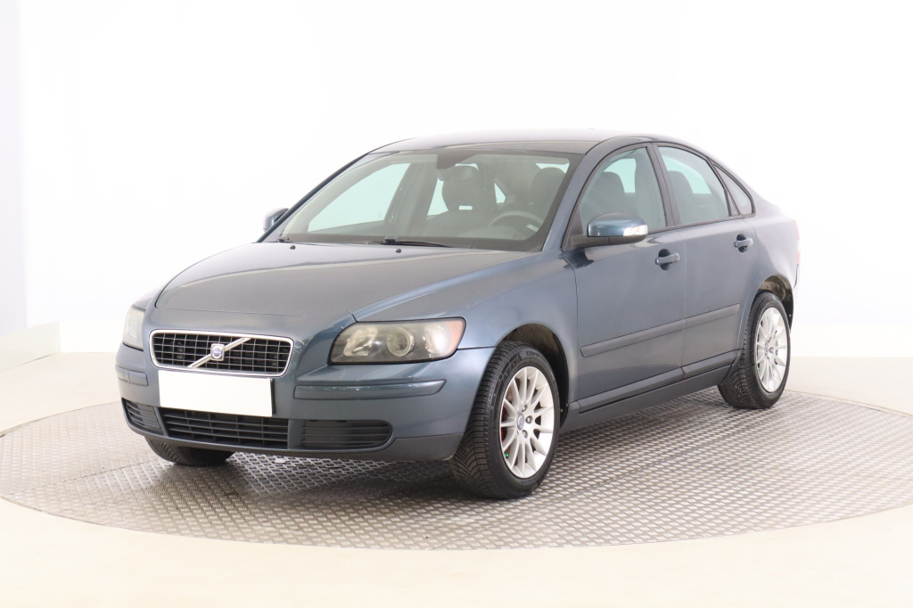 Volvo S40