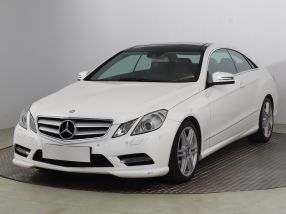 Mercedes-Benz E - 2012