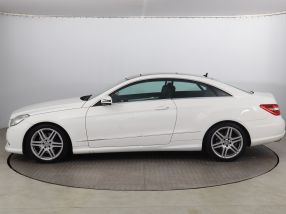 Mercedes-Benz E - 2012