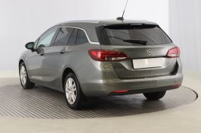 Opel Astra - 2017