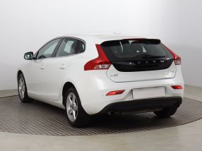 Volvo V40 - 2013