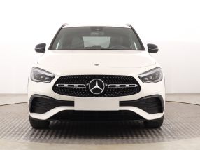 Mercedes-Benz GLA - 2020
