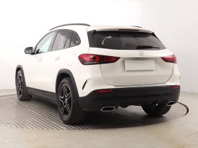 Mercedes-Benz GLA - 2020