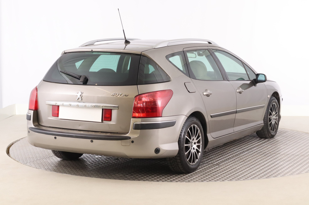 Peugeot 407