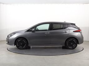 Nissan Leaf - 2022