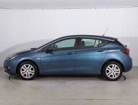 Opel Astra - 2016