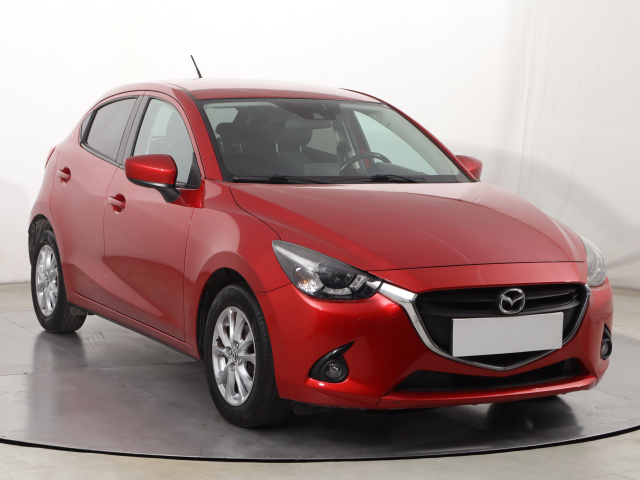 Mazda 2 2015