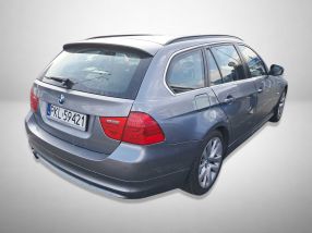 BMW 3 - 2012