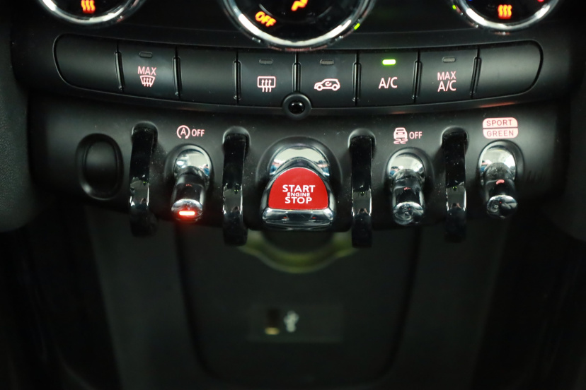 MINI 5-door, 2022