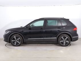 Volkswagen Tiguan - 2020