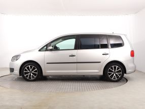 Volkswagen Touran - 2012
