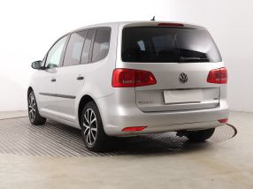 Volkswagen Touran - 2012
