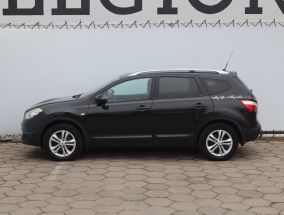 Nissan Qashqai+2 - 2010