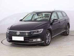 Volkswagen Passat - 2016