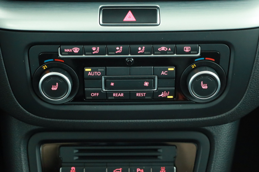 Volkswagen Sharan, 2012