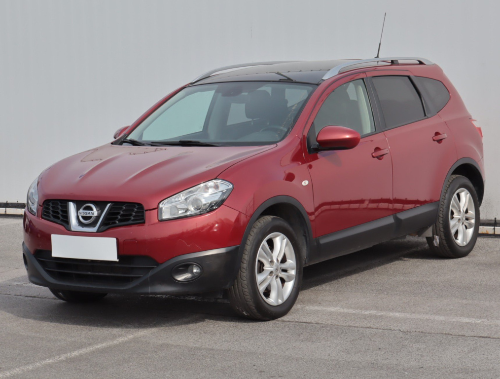 Nissan Qashqai+2