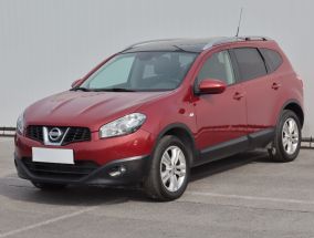 Nissan Qashqai+2 - 2012