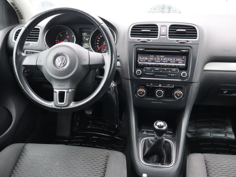 Volkswagen Golf, 2011