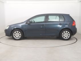 Volkswagen Golf - 2004