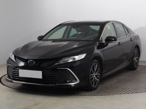 Toyota Camry - 2021