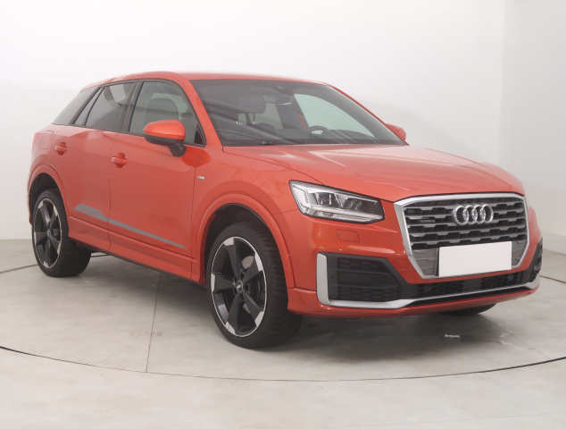 Audi Q2 2016