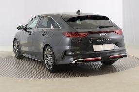Kia ProCeed - 2021