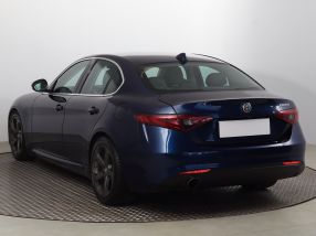 Alfa Romeo Giulia - 2016