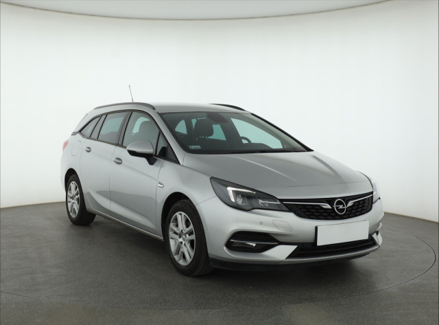 Opel Astra 2020