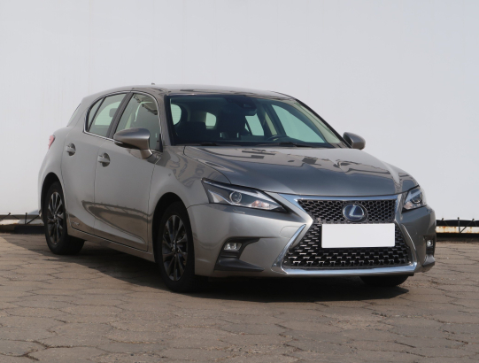 Lexus CT 200h