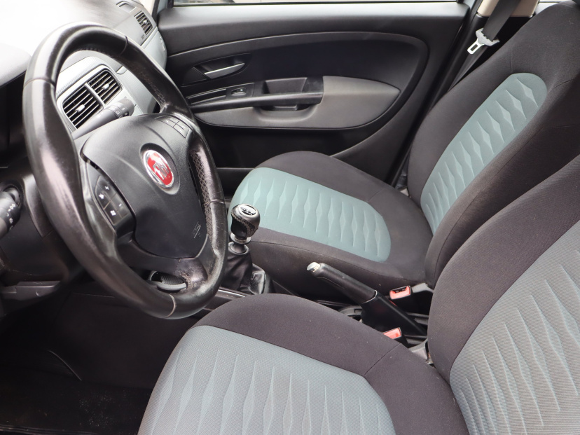 Fiat Grande Punto, 2009