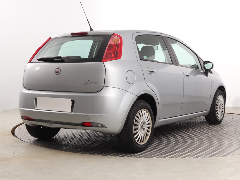 Fiat Grande Punto, 2009