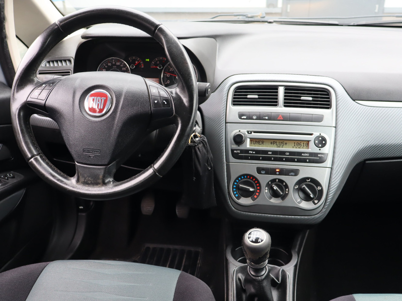 Fiat Grande Punto, 2009