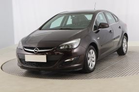 Opel Astra - 2016