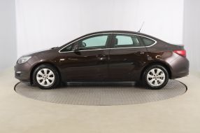 Opel Astra - 2016