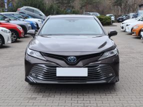 Toyota Camry - 2020