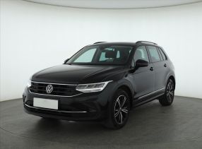 Volkswagen Tiguan - 2022