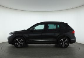 Volkswagen Tiguan - 2022