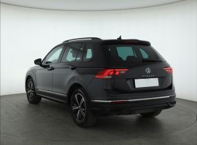 Volkswagen Tiguan - 2022