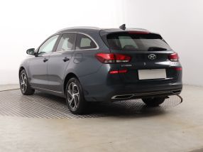 Hyundai i30 - 2023
