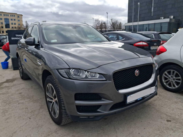Jaguar F-Pace 2017