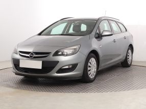 Opel Astra - 2013