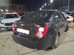 Chevrolet Aveo - 2012