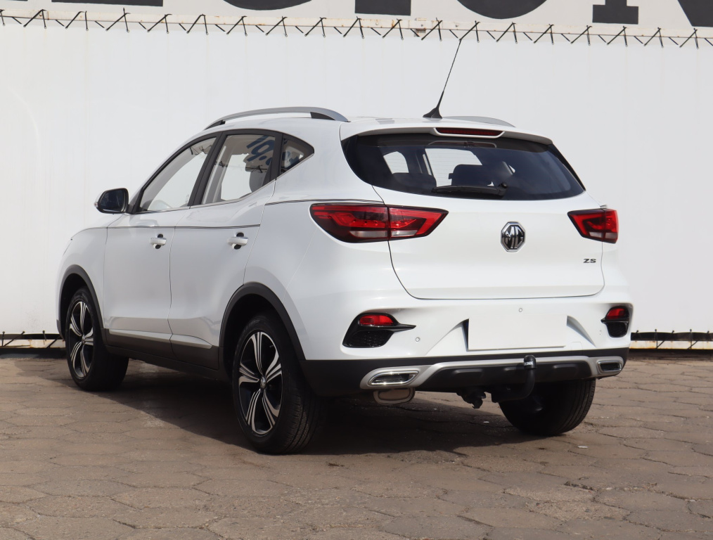 MG ZS SUV