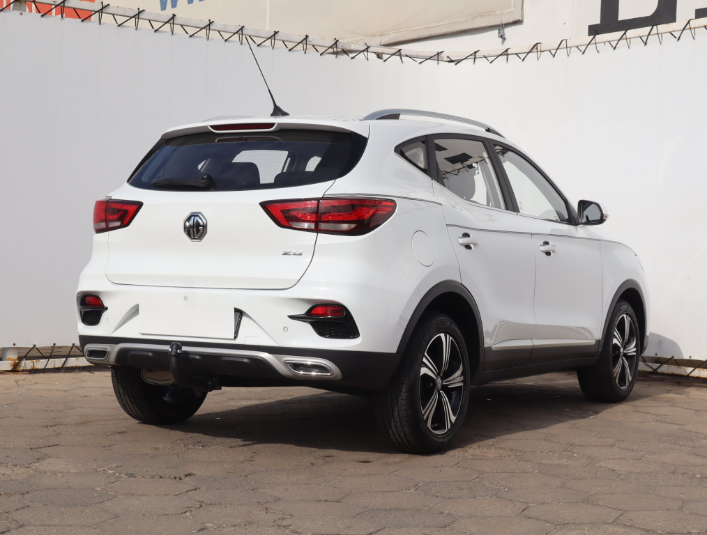 MG ZS SUV