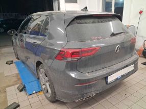 Volkswagen Golf - 2020