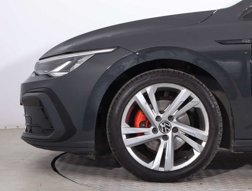 Volkswagen Golf, 2020