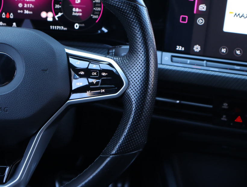 Volkswagen Golf, 2020