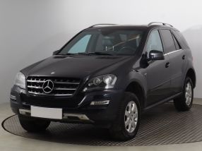 Mercedes-Benz ML - 2010