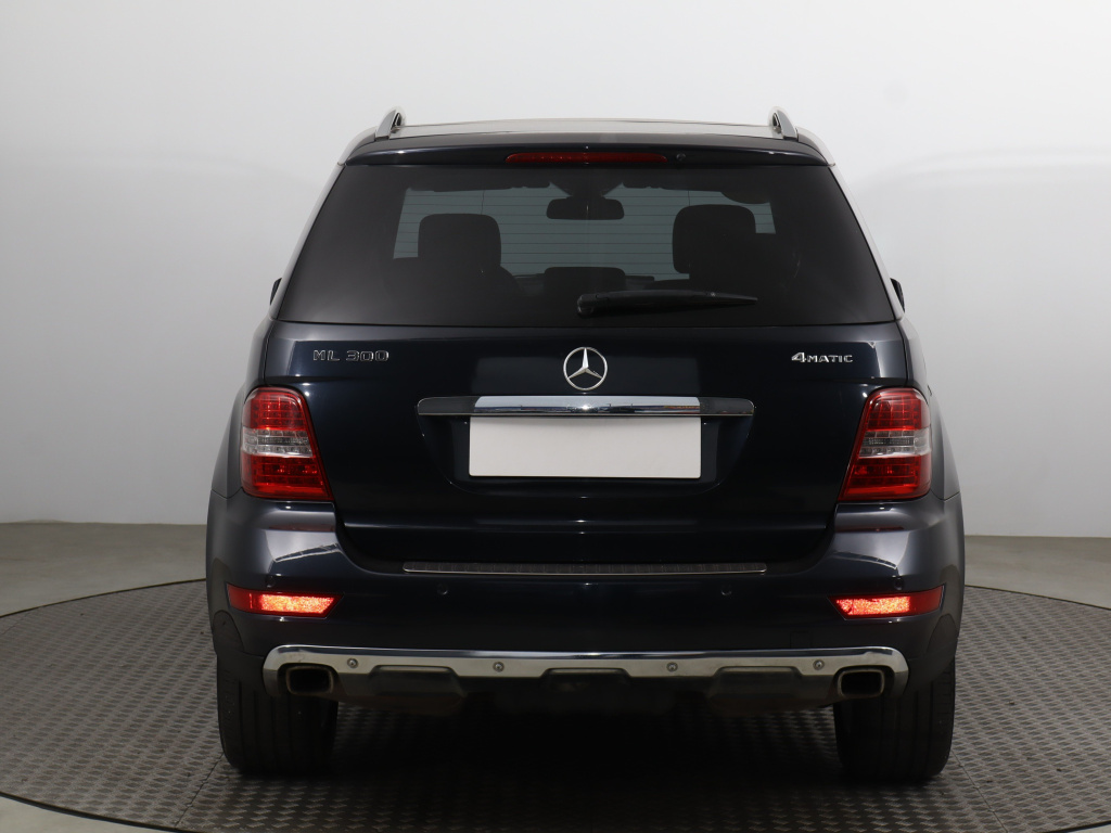 Mercedes-Benz ML