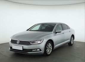 Volkswagen Passat - 2016